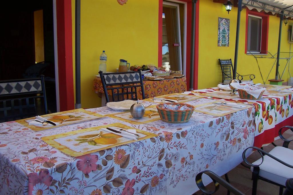 B&B Le Terrazze Isola Di S. Antioco Sant'Antioco Ngoại thất bức ảnh
